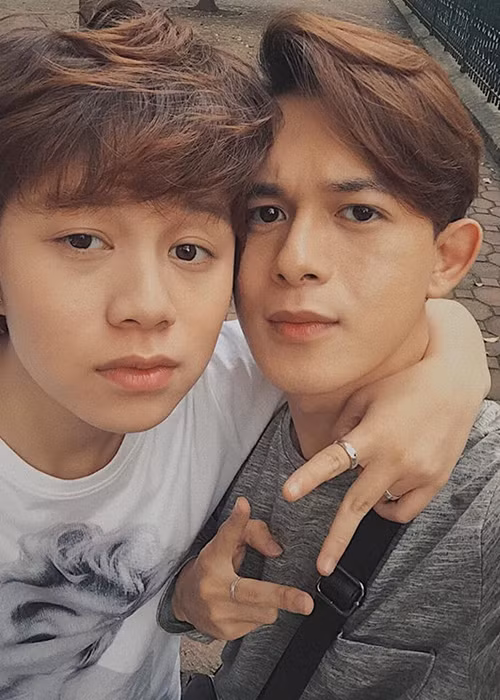 Đóng vai Bảo si tình của "Về nhà đi con" là nam diễn viên trẻ Quang Anh.