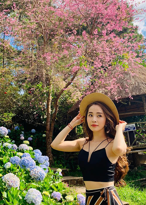 Nhan sắc của Quỳnh Nga ngày càng mặn mà, quyến rũ.