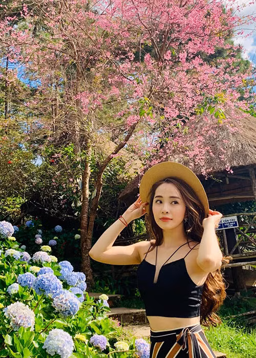 Nhan sắc của Quỳnh Nga ngày càng mặn mà, quyến rũ.