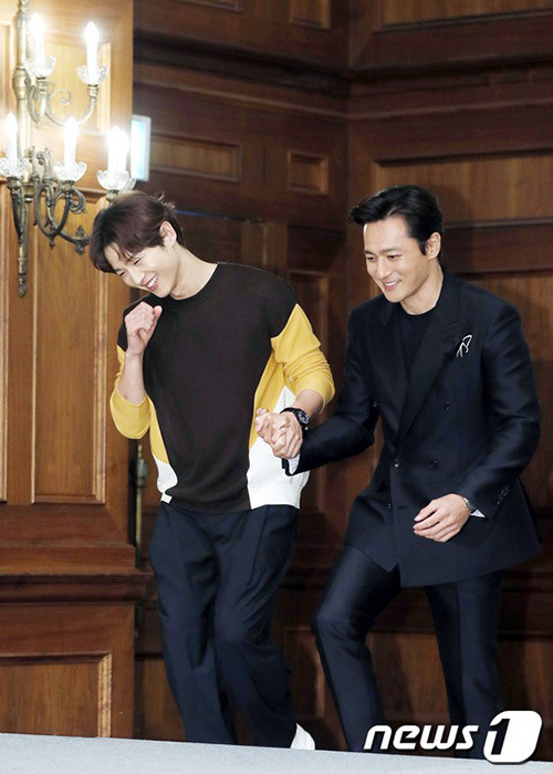 "Asadal Chronicles" là bộ phim đánh dấu sự trở lại của Song Joong Ki với màn ảnh kể từ sau đám cưới với Song Hye Kyo vào năm 2017. Ảnh: News1