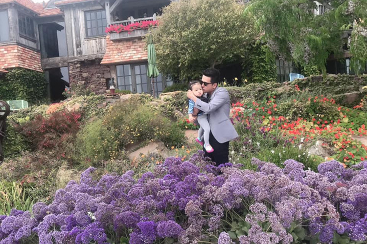 Mới đây, đưa vợ con đi chơi, Hoàng Anh chia sẻ về tiêu chí chọn con rể tương lai.