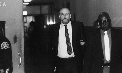 Trum mafia giet hon 300 nguoi roi dong lanh xac nan nhan