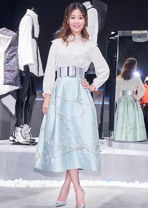 Khi được hỏi về ngoại hình của Hoắc Kiến Hoa bị chê phát tướng, Lâm Tâm Như cho biết, chồng tăng cân để phù hợp với vai diễn mới.