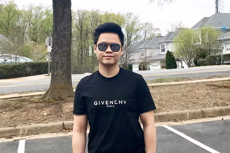 Sau khi hủy hôn Midu, Phan Thành hẹn hò hot girl Xuân Thảo nhưng cả hai hiện không còn bên nhau.