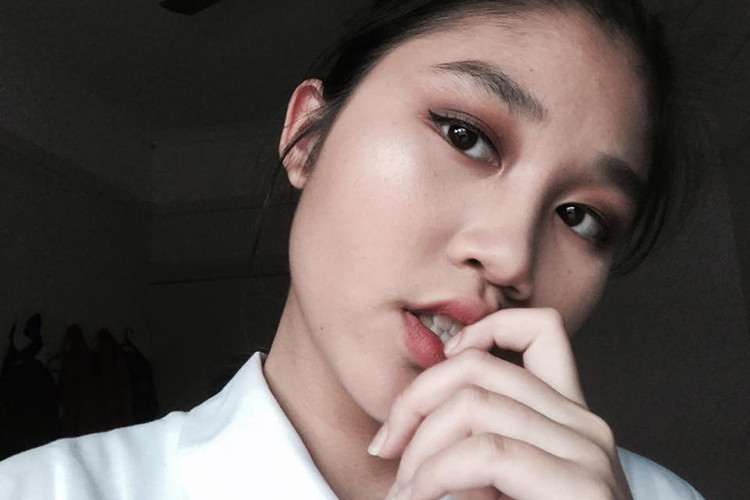 Giống mẹ, Cát An thích ca hát. Ngoài ra, con gái của Cát Tường còn biết chơi đàn guitar.