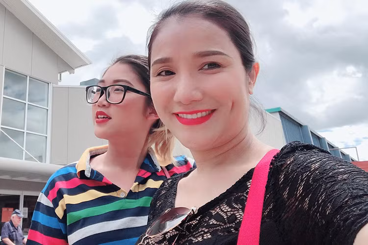 Không phản đối mẹ tìm bến đỗ hạnh phúc nhưng Cát An không đồng ý mẹ sinh em bé bởi cô nhóc sợ em bé sẽ thiếu thốn tình cảm nếu mẹ không có thời gian dành cho em bé.