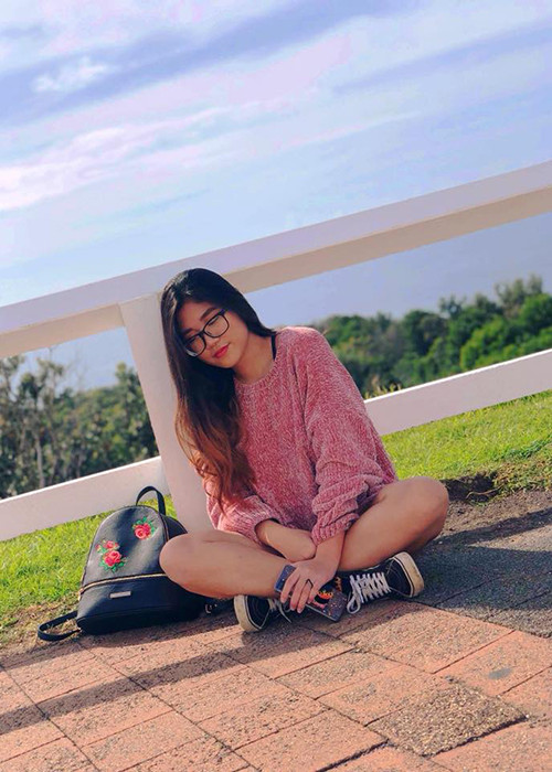 Hiện tại, Cát An đã ra dáng một thiếu nữ xinh đẹp.