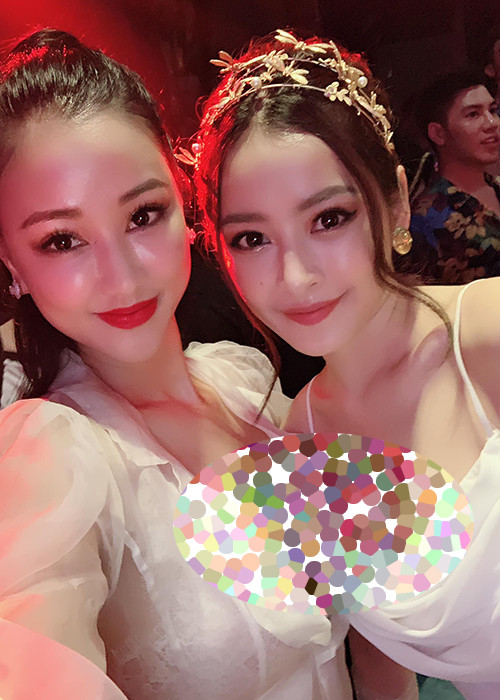 Dù từng qua một lần sinh nở, nữ diễn viên phim "Người vợ ba" vẫn trẻ trung, gợi cảm không kém cạnh nhiều đàn em.