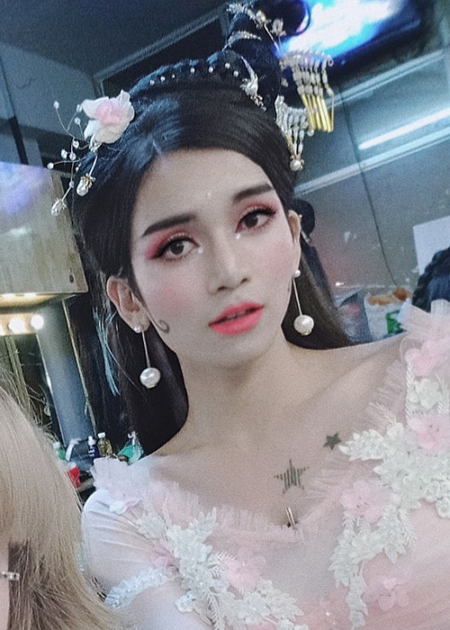 BB Trần xinh đẹp khi giả gái khiến fan thương nhớ.