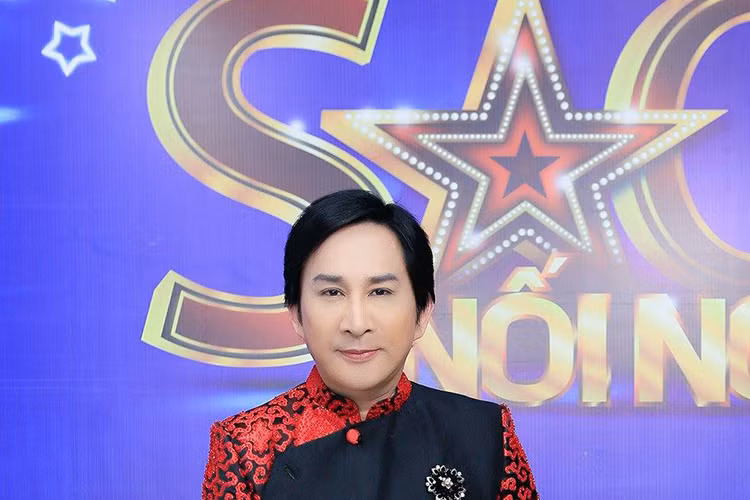 Theo Dân Việt, cơ quan điều tra đã không khởi tố hình sự Kim Tử Long. Lý do là bởi việc tham gia “chơi vài ván cho vui” của nam nghệ sĩ là không quá 2 triệu và Kim Tử Long chứng minh được số tiền có trong người không phải đã và để chơi bài.