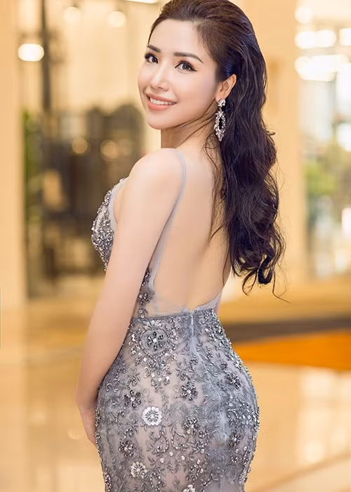 Trước lời tố, Khánh Phương hứa sẽ trả số nợ tồn 250 triệu đồng cho Thùy Trang trước ngày 20/1/2019 trong vui vẻ.