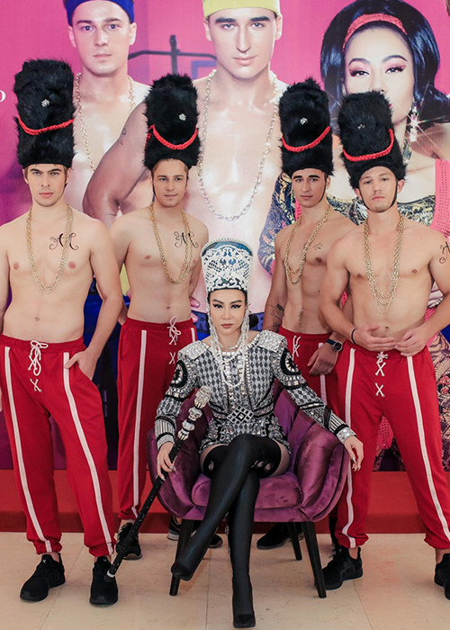 Sự xuất hiện của Thu Minh nhận được sự quan tâm của những người có mặt tại sự kiện. Ảnh: Thể thao văn hóa