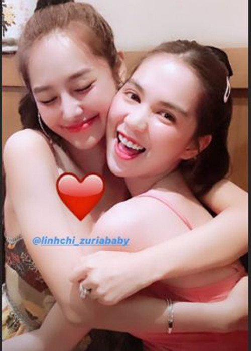 Cuộc chiến giữa fan và antifan đang làm náo loạn trang cá nhân của Ngọc Trinh.