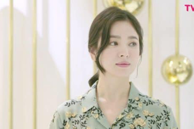 Hình ảnh Song Hye Kyo dự sự kiện nhận được sự chú ý của người hâm mộ. Ảnh: Naver