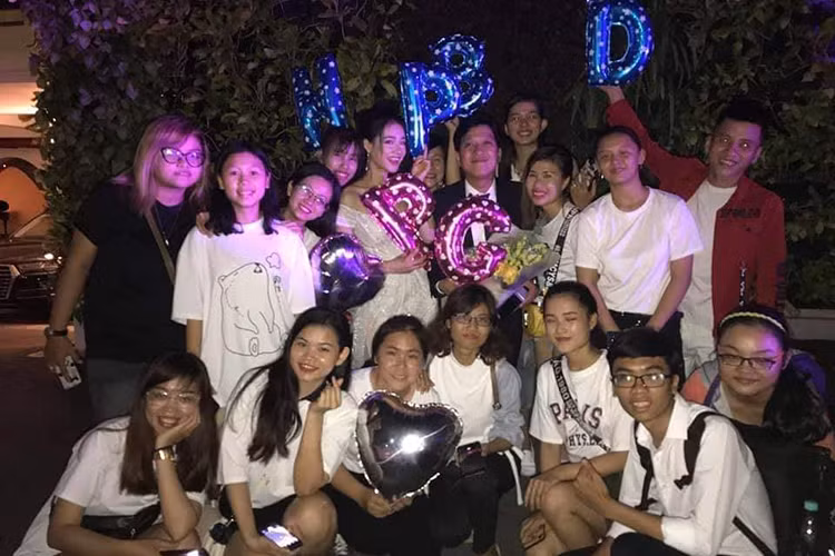 Quế Vân hạnh phúc bên bạn trai mới, Trường Giang đang có tổ ấm bên Nhã Phương.