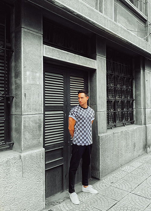 Trong khi Hà Hồ chưa nghĩ tới chuyện tái hôn, Kim Lý từ lâu đã muốn đám cưới và có con với bạn gái.