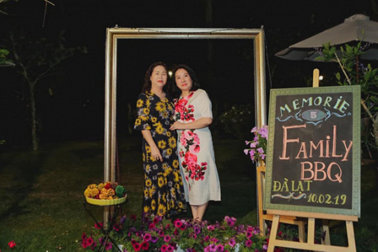 Đàm Thu Trang và Cường Đô la chưa làm đám cưới nhưng gia đình hai bên đã rất thân thiết.