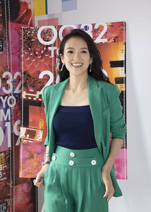 Chương Tử Di ngày càng khẳng định vị thế trong làng giải trí trong nước lẫn quốc tế.