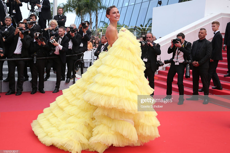 Chân dài đến từ Brazil sở hữu lượng fan "khủng" trên trang cá nhân Instagram.