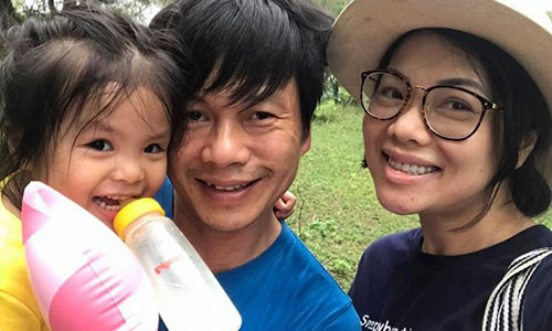 Anh va thong tin hiem hoi ve ong xa cua MC Bach Duong-Hinh-3