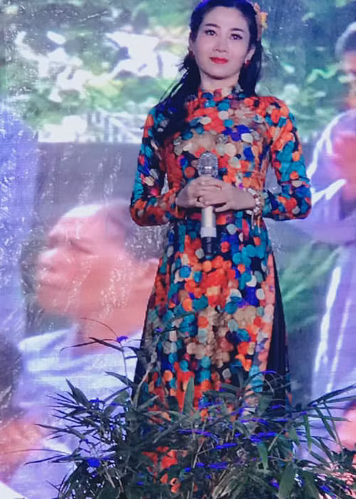 Gần đây, xuất hiện trong một chương trình, Mai Phương cho biết, thời gian qua, cô đã có dấu hiệu bị nhờn thuốc. Tuy nhiên, hiện tại, cô đã sử dụng thuốc mới.