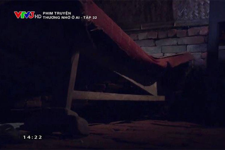 Không ít khán giả cho rằng cảnh nóng sập giường trong “Thương nhớ ở ai” là một trong những cảnh quay phản cảm. Về phía diễn viên đóng vai Hạnh, Trà My lại cho rằng cảnh quay này hợp lý. Ảnh: Khám phá