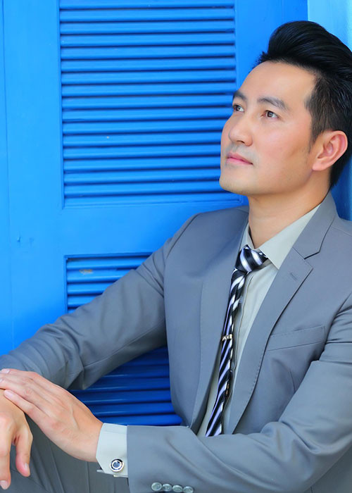 Ca sĩ Nguyễn Phi Hùng đã đăng ký hiến mô, tạng phục vụ công tác cứu người và phát triển y học. Chia sẻ về nghĩa cử này, Phi Hùng tâm sự việc hiến tạng khiến bản thân anh trân trọng cuộc sống và chú ý đến sức khỏe của mình nhiều hơn.