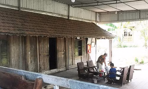 2 thi the vui trong betong: Gia dinh mat lien lac voi nan nhan nhieu thang