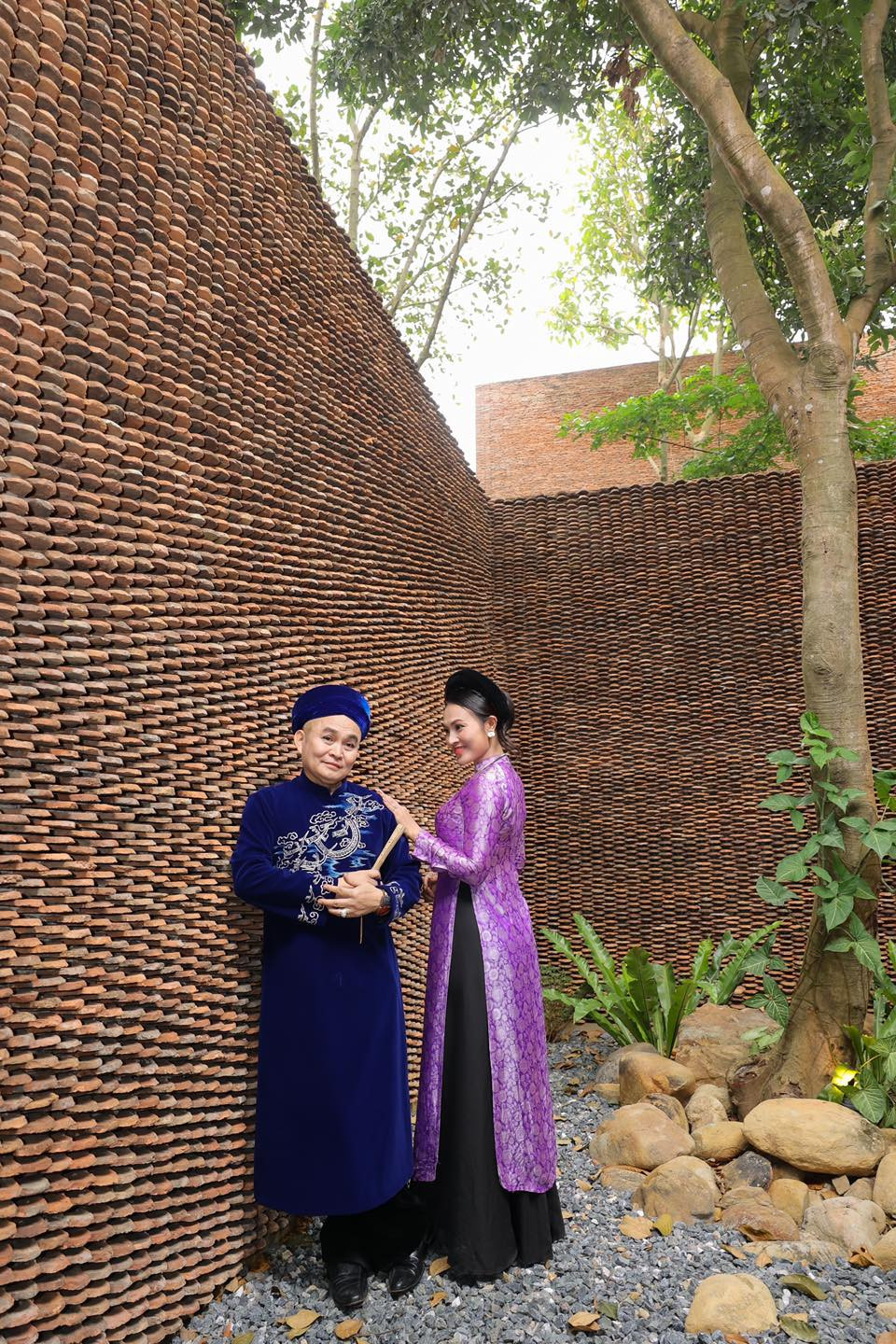 Có thể thấy, không gian biệt phủ của danh hài Xuân Hinh vô cùng rộng rãi và thoáng đãng. Ảnh: FBNV