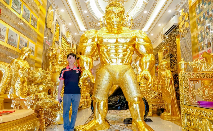 Căn nhà gây sốt bởi xây dựng toàn màu vàng, nội thất thể hiện gu thẩm mỹ cao của chủ nhân. Ảnh: Dân trí