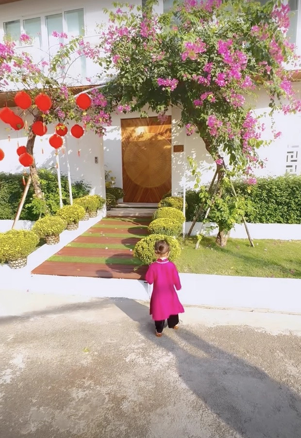 Biệt thự của Hồ Ngọc Hà khiến ai nấy đều xuýt xoa vì quá sang trọng. Nguồn ảnh: FBNV, Instagram