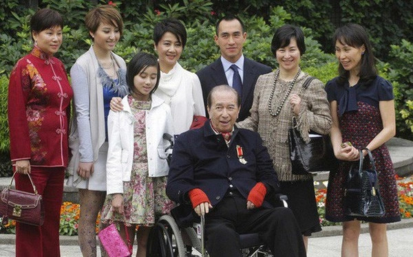 Vua sòng bài Macau Hà Hồng Sân và gia tộc lớn của mình sở hữu vô số bất động sản đắt đỏ bậc nhất ở Hong Kong, Macau (Trung Quốc).