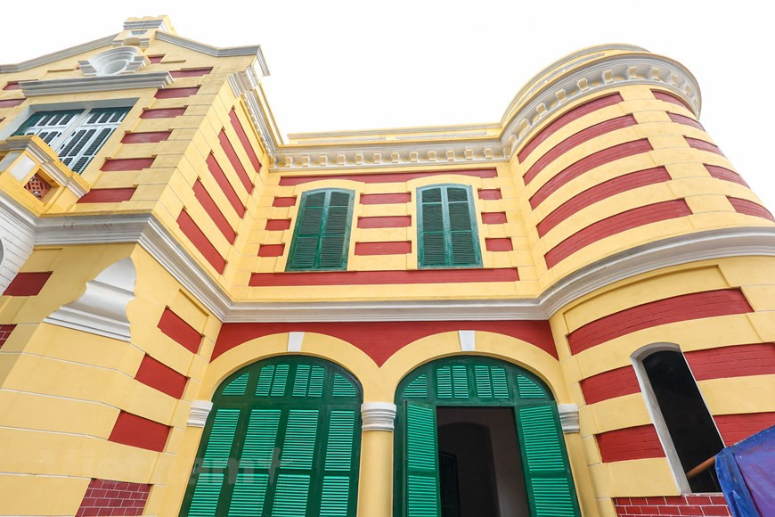 Căn biệt thự Pháp cổ có diện tích lên tới hơn 990m2, được xây dựng từ những năm đầu thế kỷ 20. Đây là một trong những công trình còn giữ nguyên nhiều giá trị kiến trúc. Ảnh: Vietnam+