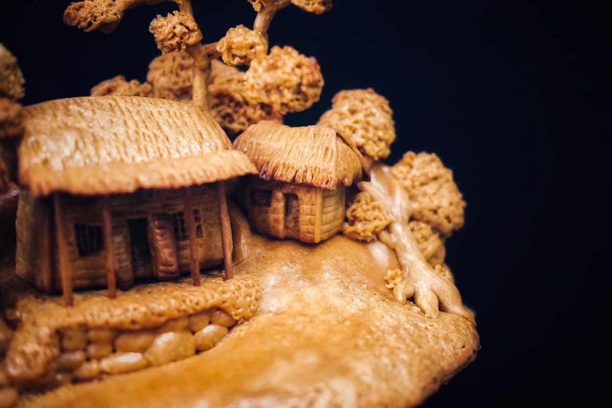  Bánh Trung thu nhân đậu xanh hình tiểu cảnh quê nhà.