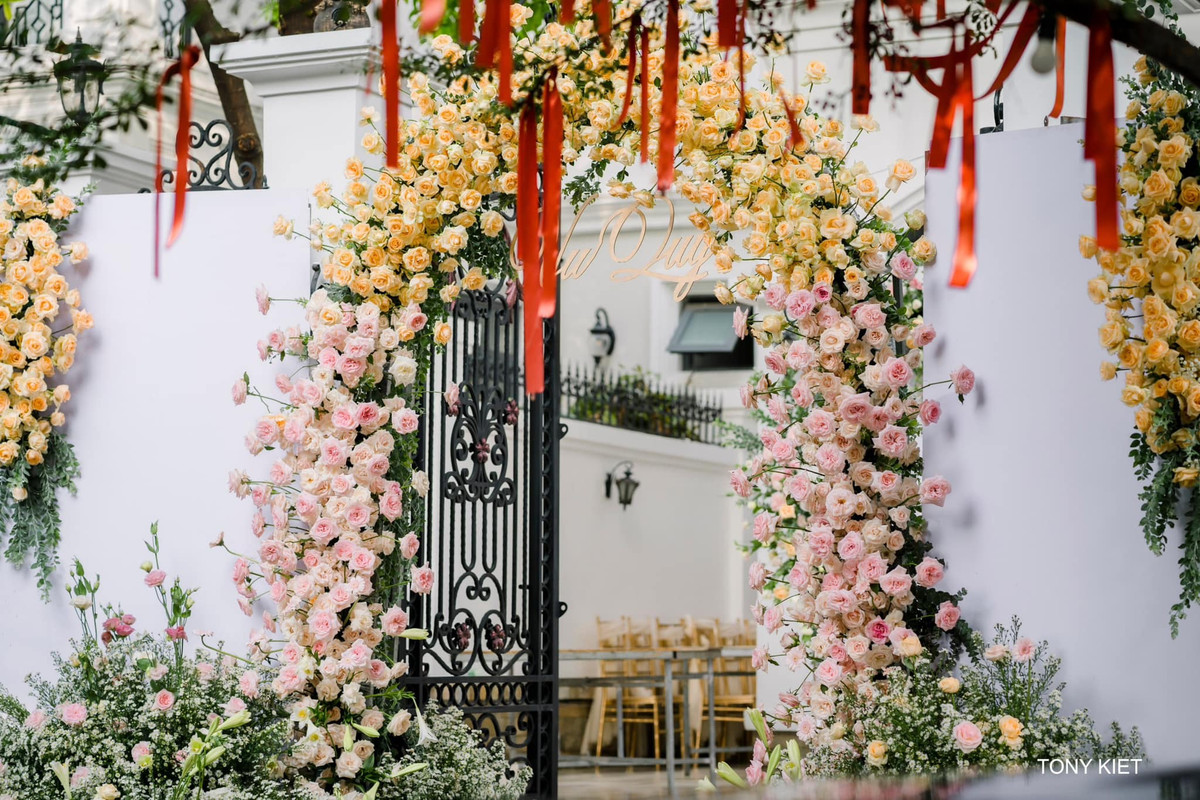 Đoàn Di Băng cho biết, vào nhà ngào ngạt mùi hương.