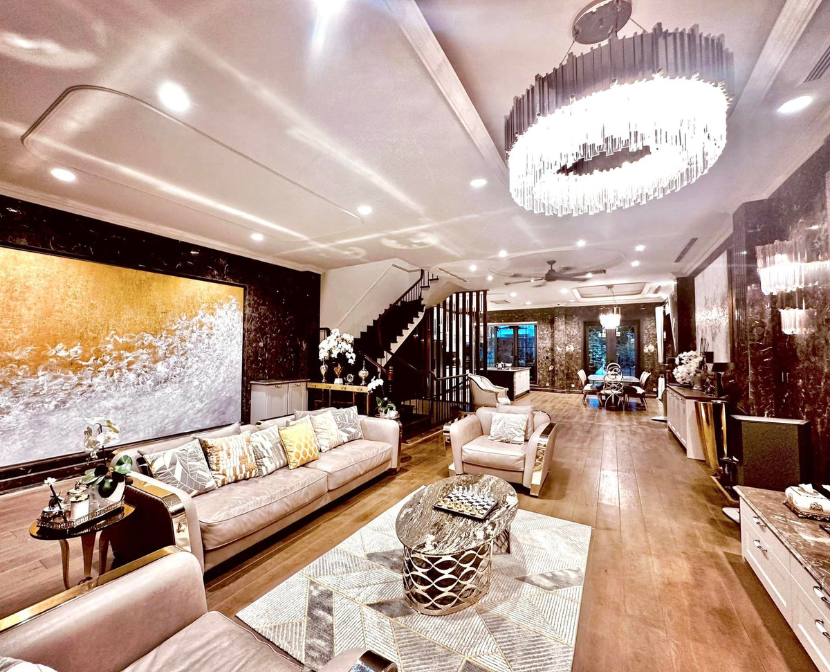 Gần đến Tết Trung thu, diễn viên Lã Thanh Huyền khoe không gian bên trong biệt thự khiến dân tình không khỏi xuýt xoa.