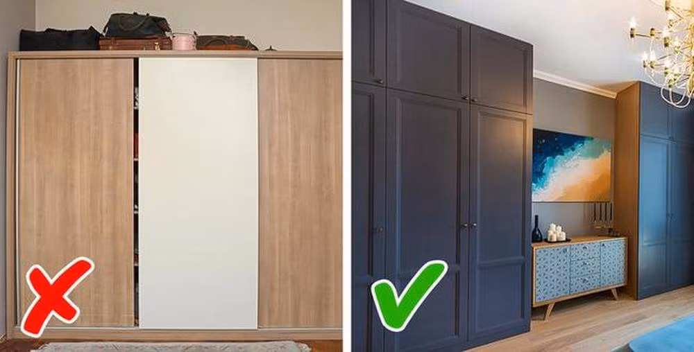 Tủ không sát trần khiến gia chủ không tận dụng được hết khoảng trống phía trên và hứng đủ bụi bặm. Chưa kể tới việc thiết kế tủ không sát trần sẽ tạo cảm giác không gian bị thu hẹp. Ảnh: Brightside