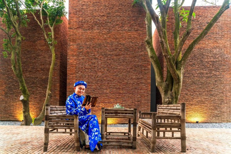 Qua loạt ảnh có thể thấy, biệt phủ của nghệ sĩ Xuân Hinh vô cùng rộng rãi và thoáng đãng.