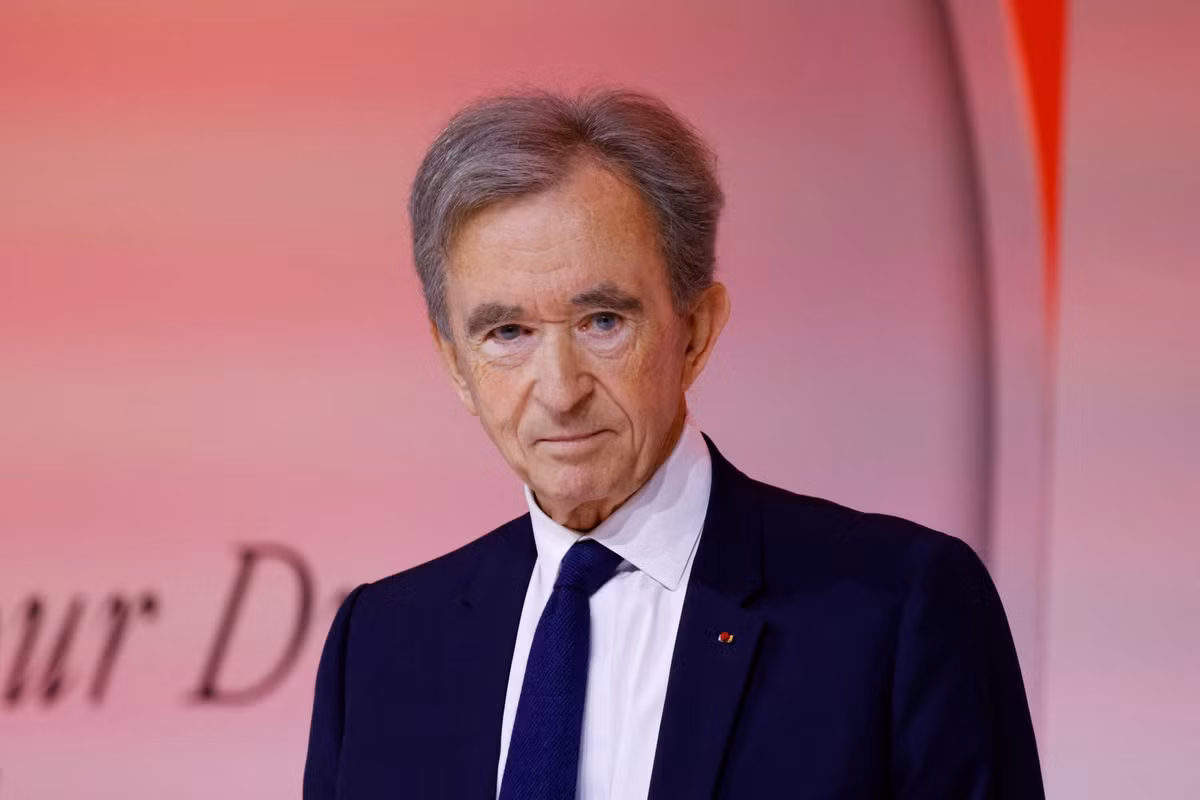 Bernard Arnault hiện sở hữu khối tài sản 208,9 tỷ USD, là người giàu thứ giới theo bảng xếp hạng của Forbes. Ảnh: Bloomberg