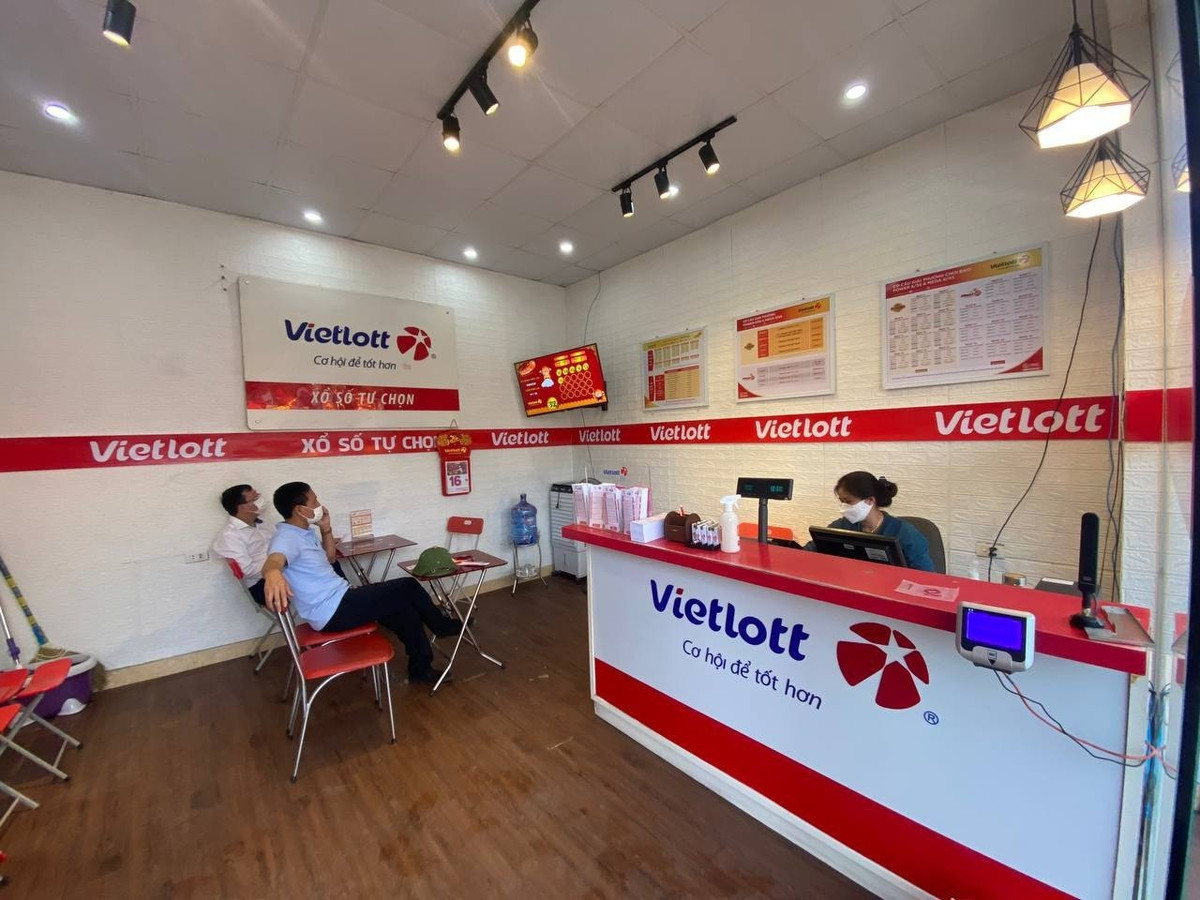 Sau khi thực hiện nghĩa vụ thuế, 2 người trúng giải độc đắc trên nhận về khoản tiền thực lĩnh hơn 43,2 tỷ đồng. Ảnh minh họa