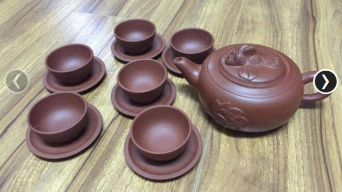 Nguyên liệu thô độc đáo giúp ấm trà tử sa có lợi thế mà các đồ gốm sứ khác không có, đó là giữ được mùi thơm rất lâu. Ảnh: Muabannhanh