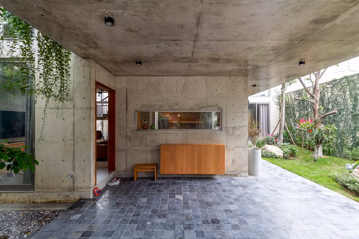 Vẻ đẹp đơn giản mộc mạc của bê tông là điểm nhấn của công trình. Nguồn ảnh: Đức Nguyễn