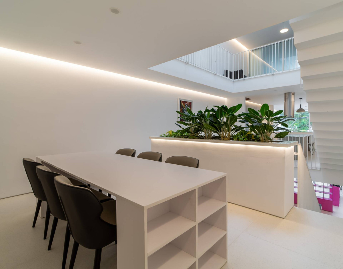 Đây được xem là không gian phân định ranh giới và quan sát cùng lúc chức năng spa và nhà ở.