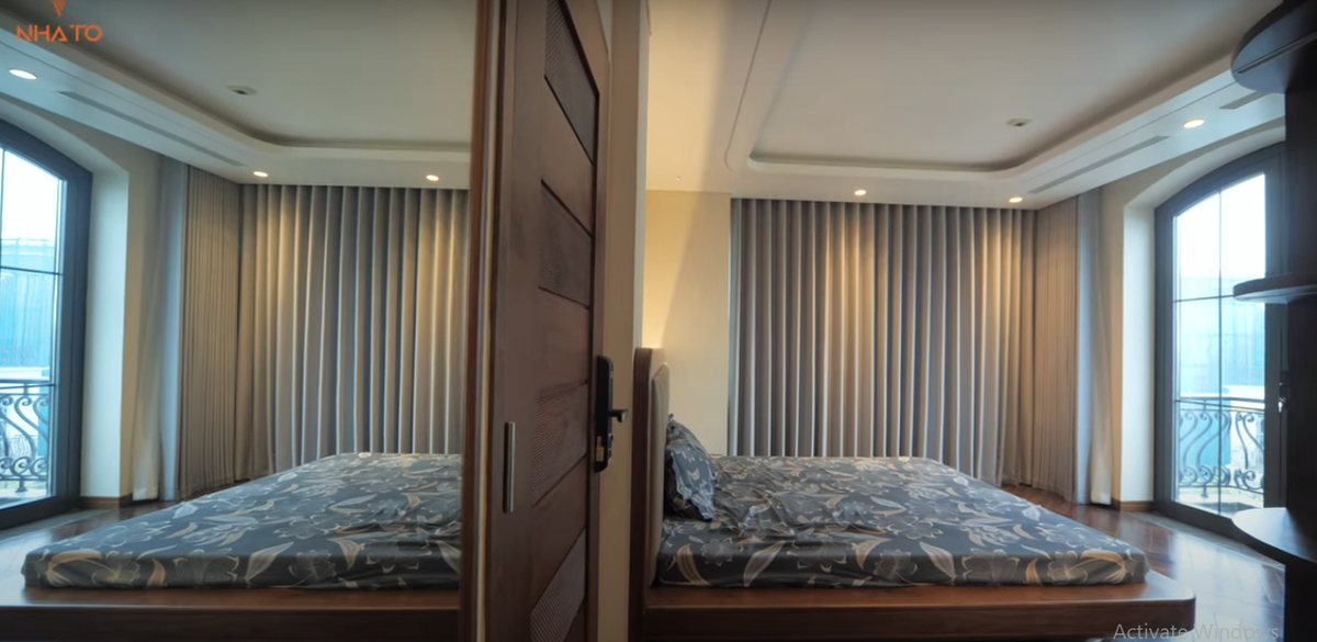 Một phòng ngủ khác trong căn biệt thự.