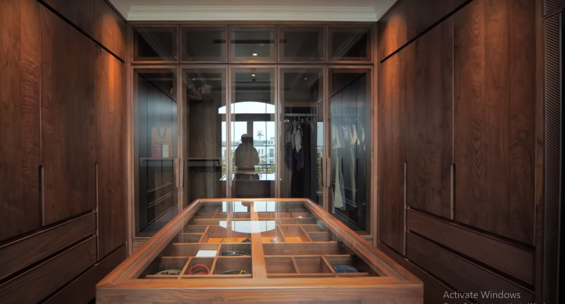 Phòng thay đồ được ứng dụng công nghệ để đảm bảo nhiệt độ và độ ẩm phù hợp nhất.