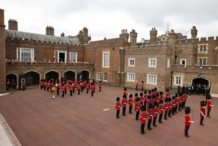 Cung điện St James' ở London trị giá ước tính 700 triệu đô la, tương đương khoảng 561,8 triệu bảng Anh, được xây dựng từ năm 1531 đến 1536. Ảnh: Getty