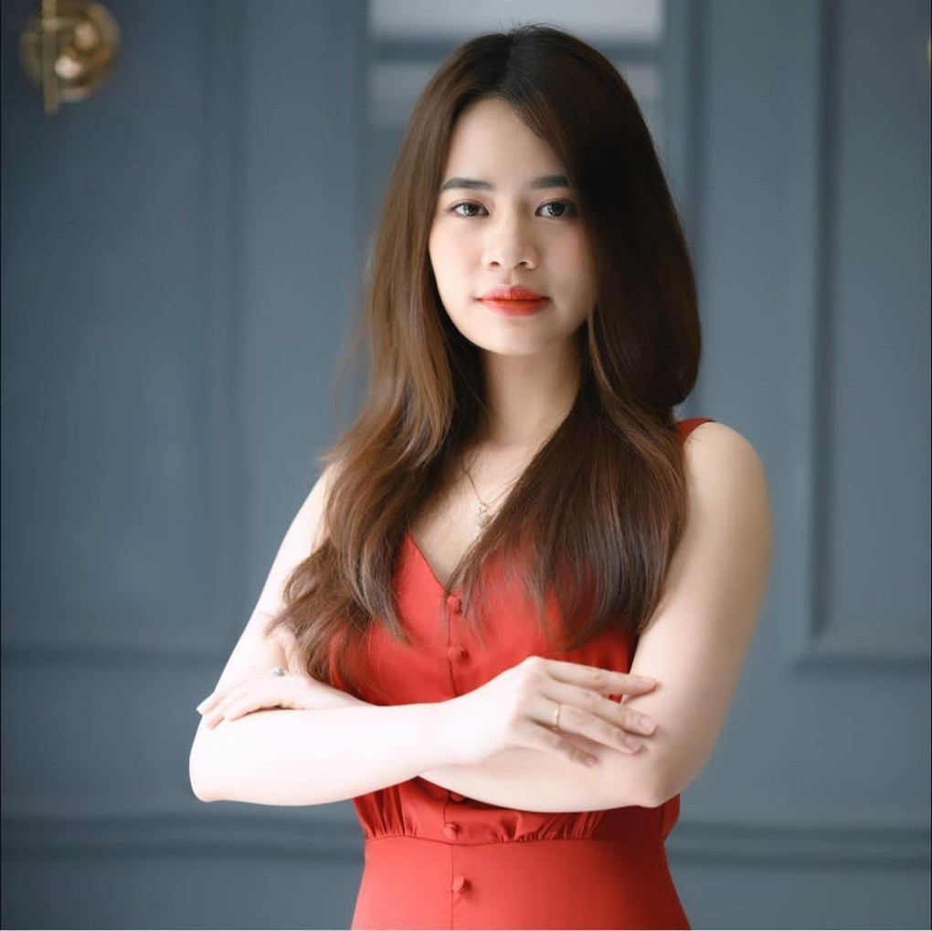 Bởi vậy, nhiều người ưu ái gọi Tuệ Lâm với biệt “nàng thơ giới đầu tư”. Ảnh: FBNV