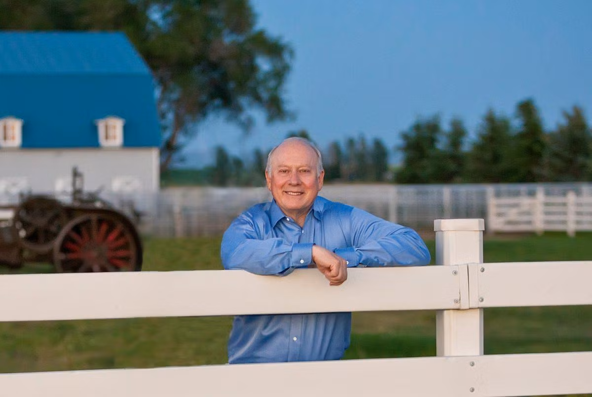 Ông Frank VanderSloot - tỷ phú giàu nhất bang Idaho (Mỹ) cho biết đã quen làm việc nhà từ nhỏ và điều này trở thành một lẽ tự nhiên. Ảnh: Forbes
