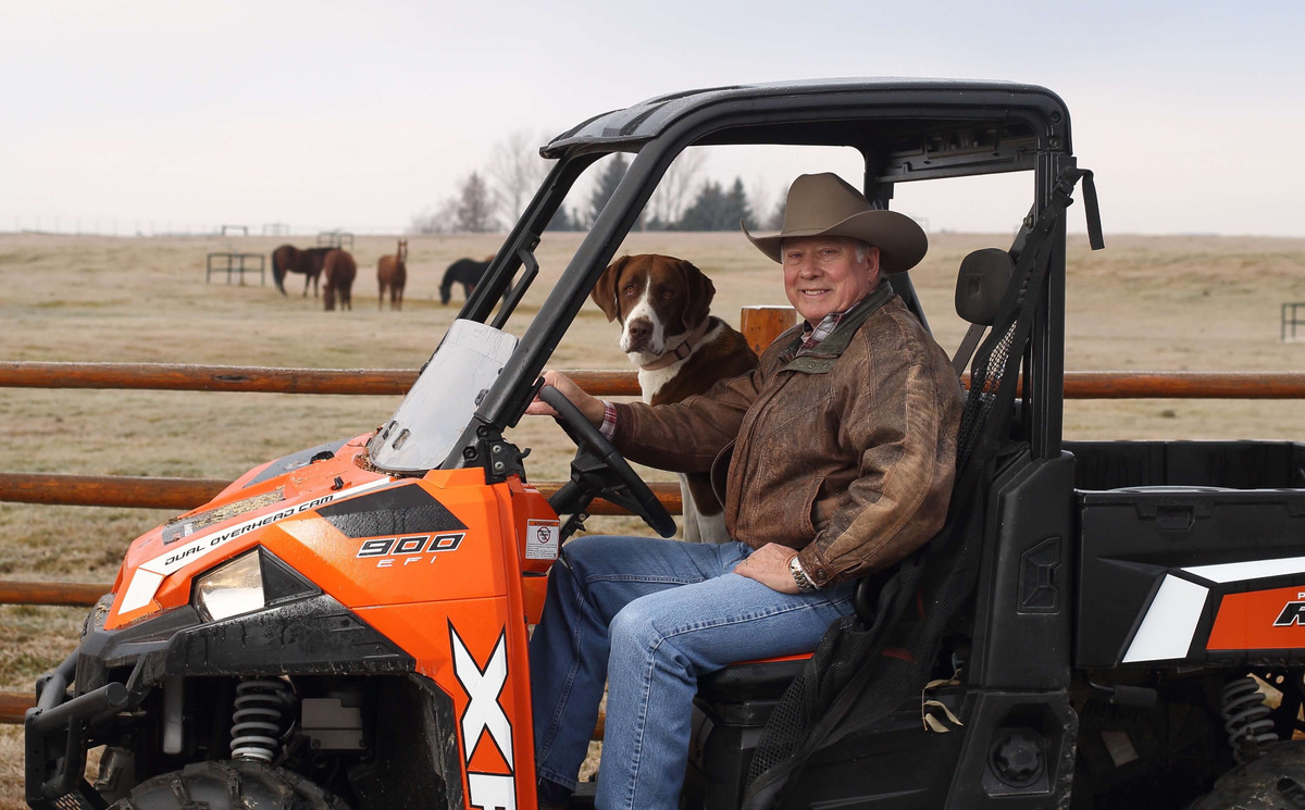 Tỷ phú VanderSloot và vợ thuê người giúp việc để dọn dẹp căn nhà có 15 phòng ngủ. Tuy nhiên, hai người vẫn làm phần lớn việc nhà như nấu nướng và giặt giũ. Ảnh: BI