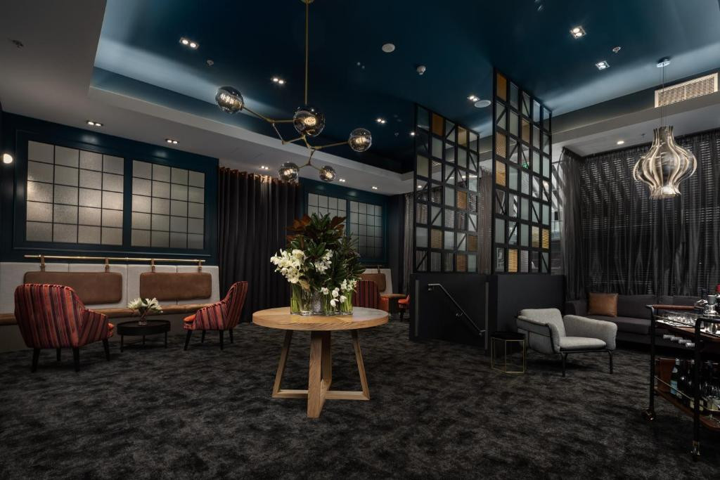 Khách sạn Rydges cũng có nhiều tiện ích khác để thầy trò HLV Mai Đức Chung có những giây phút thư giãn. Nguồn ảnh: Booking